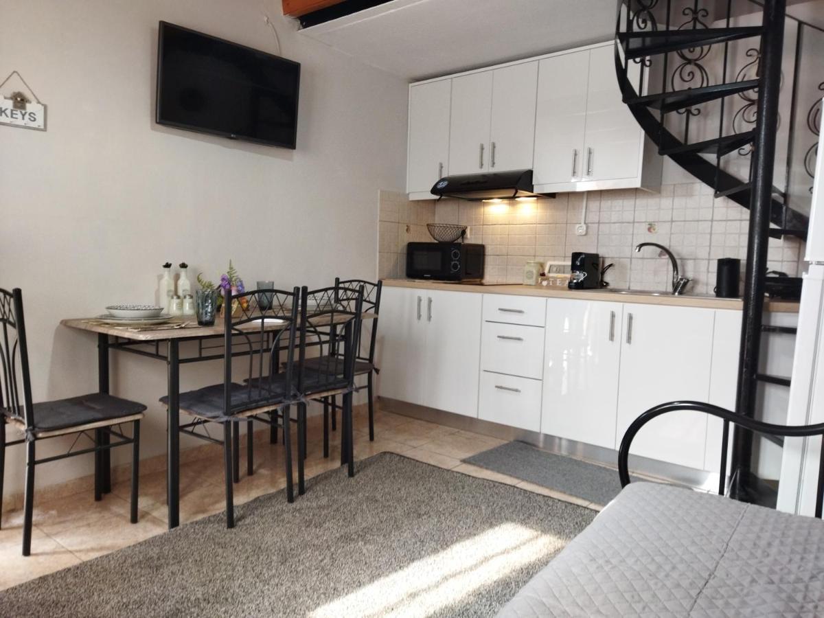 Appartement Christina's House Alepou